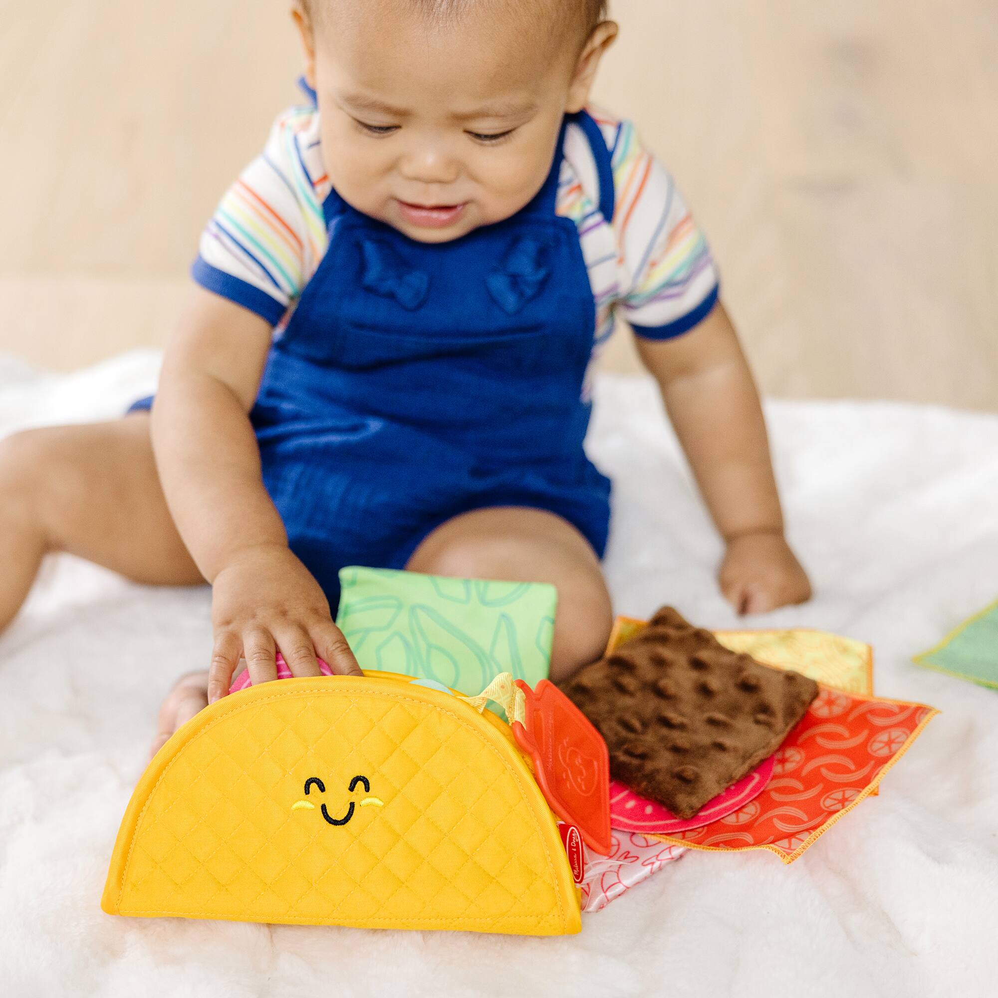 Melissa & Doug® Soft Taco™ Fill & Spill Play Set